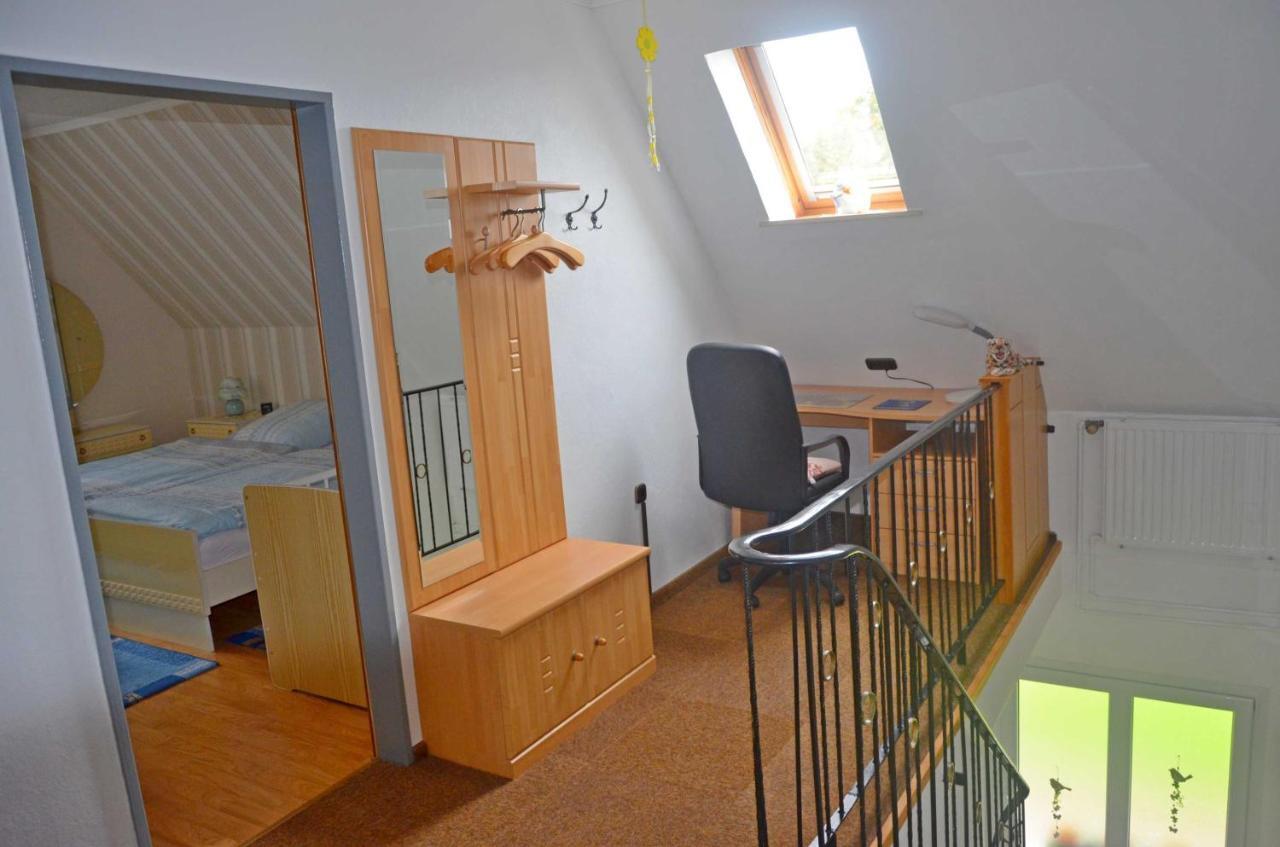 Ferienwohnung Kleinhaus, 95008 Rhauderfehn Екстер'єр фото