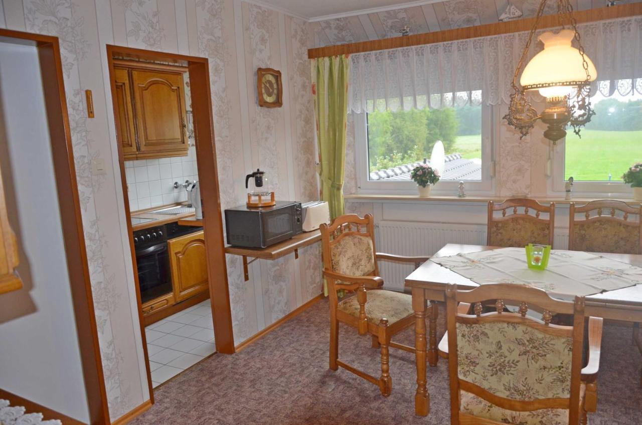 Ferienwohnung Kleinhaus, 95008 Rhauderfehn Екстер'єр фото